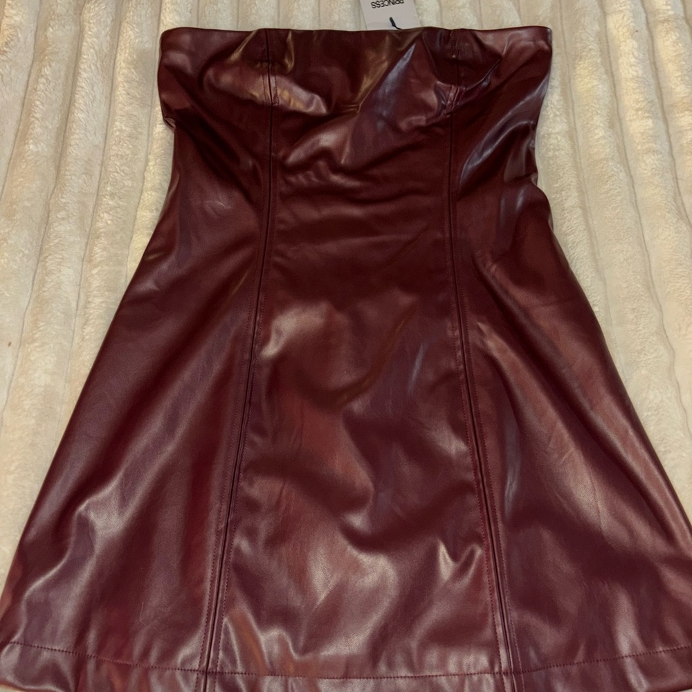 Princess Polly Maroon Strapless Dress